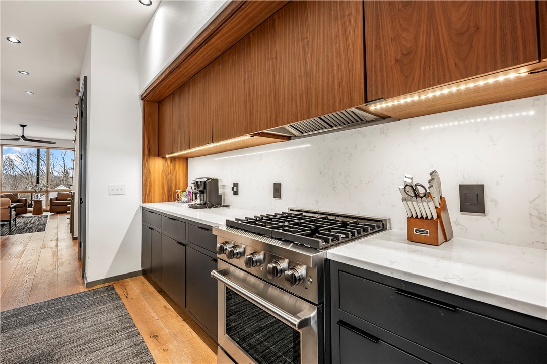 W A BURK'S ADD-BENTONVILLE - Residential