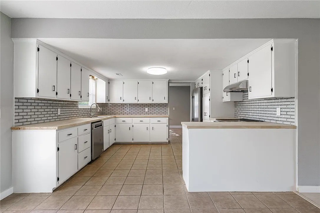 9-19-29-ROGERS - Residential