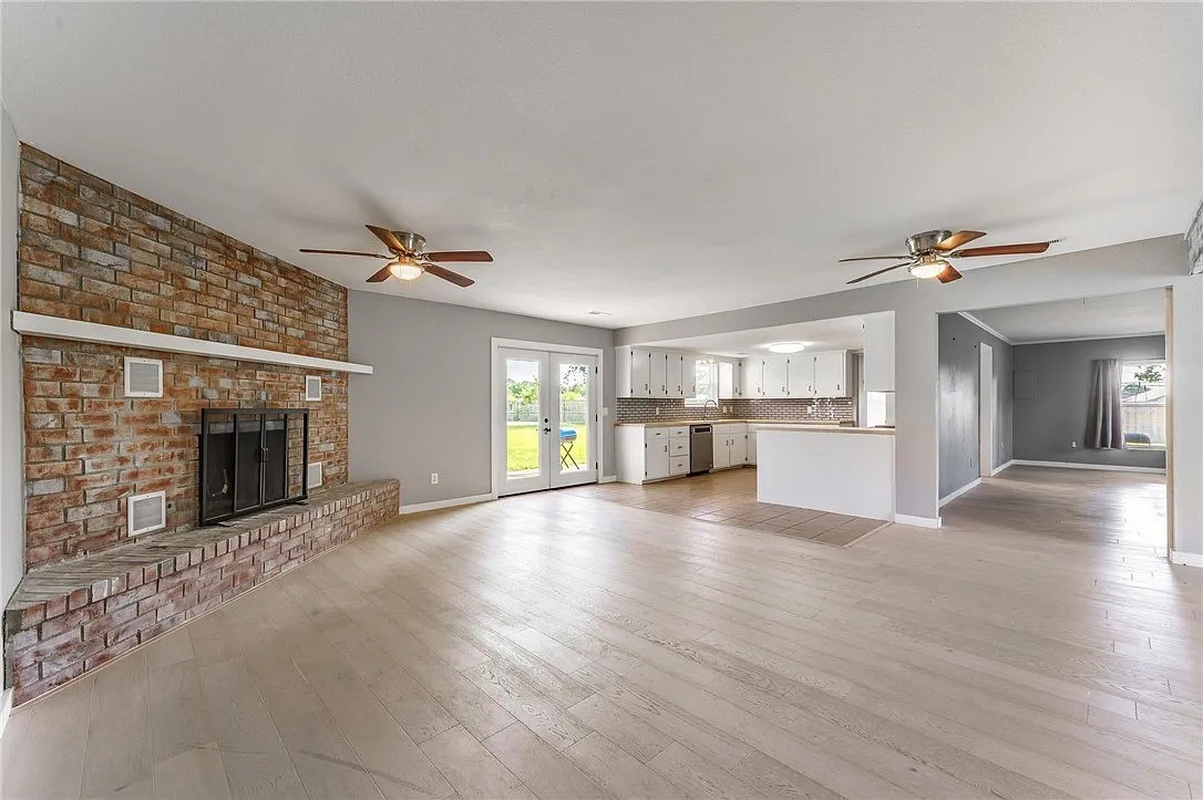 9-19-29-ROGERS - Residential