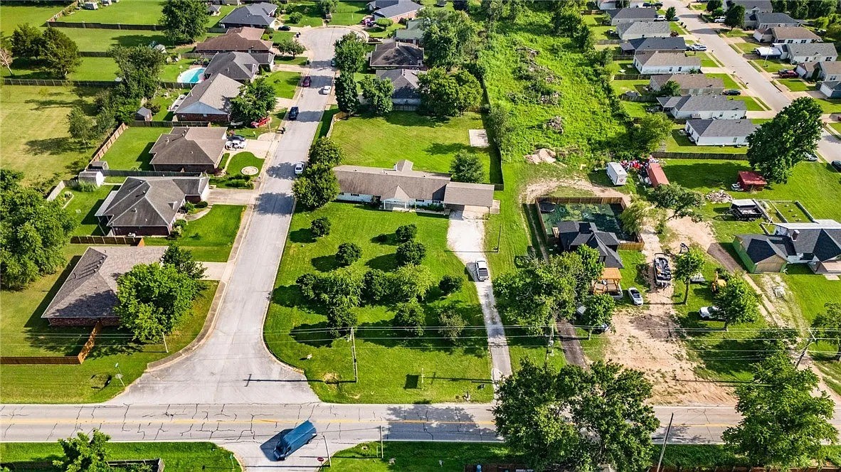 9-19-29-ROGERS - Residential