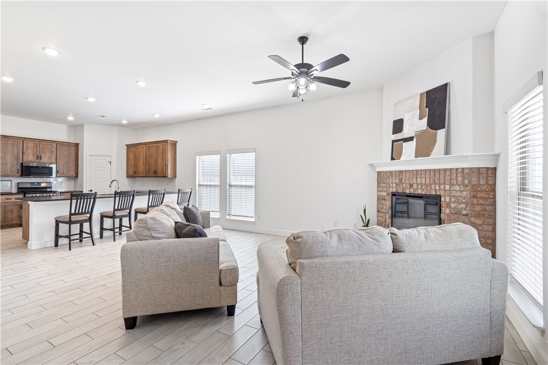 Woodward Hills - Residential