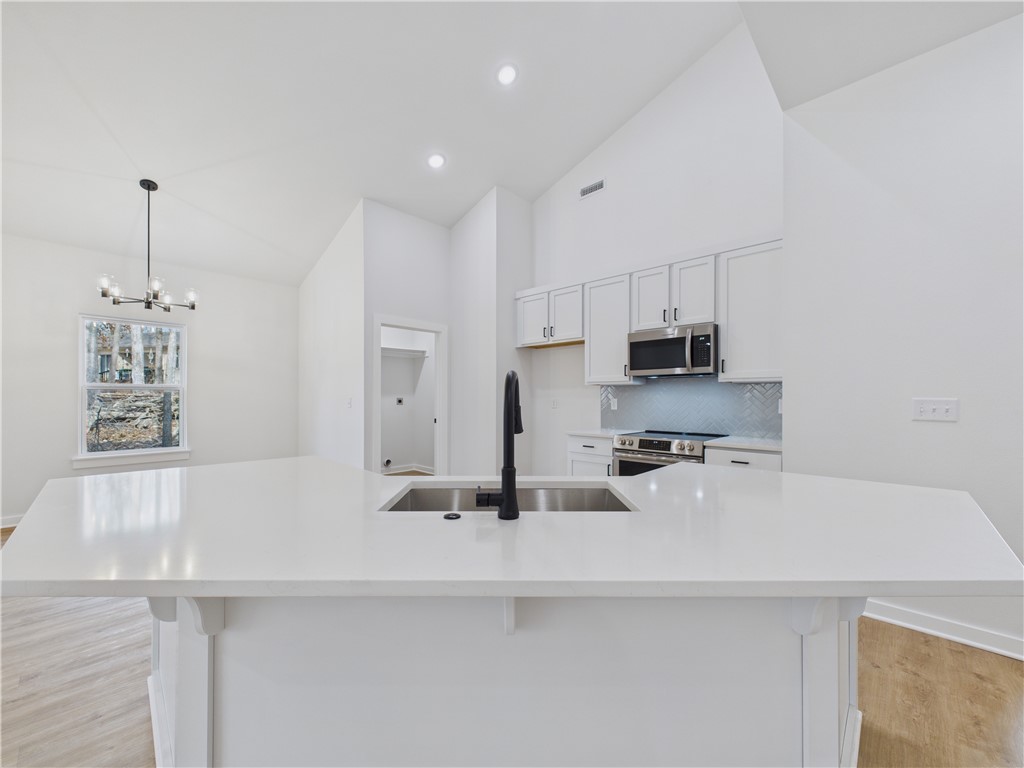 Flint Sub Bvv - Residential