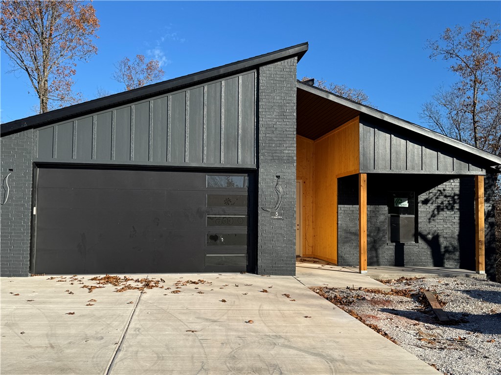 Flint Sub Bvv - Residential