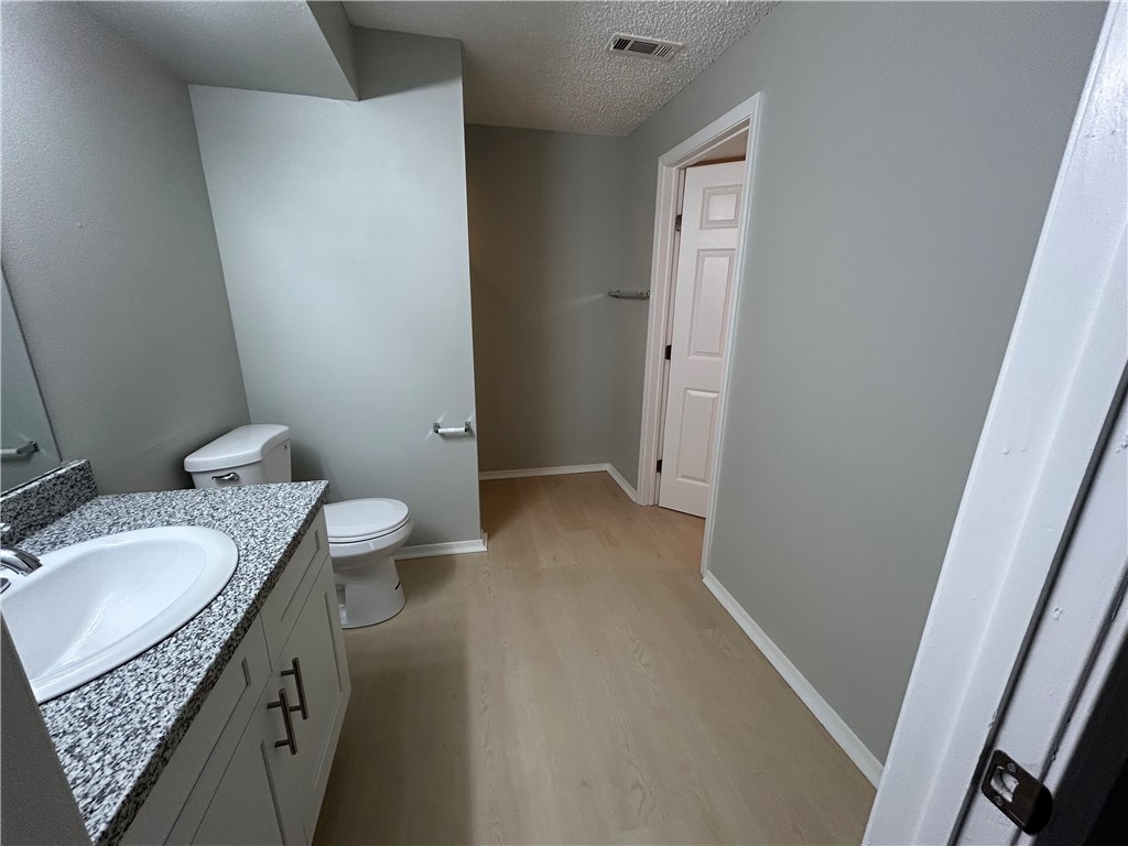 SEQUOYAH SOUTH PH I - Residential Lease