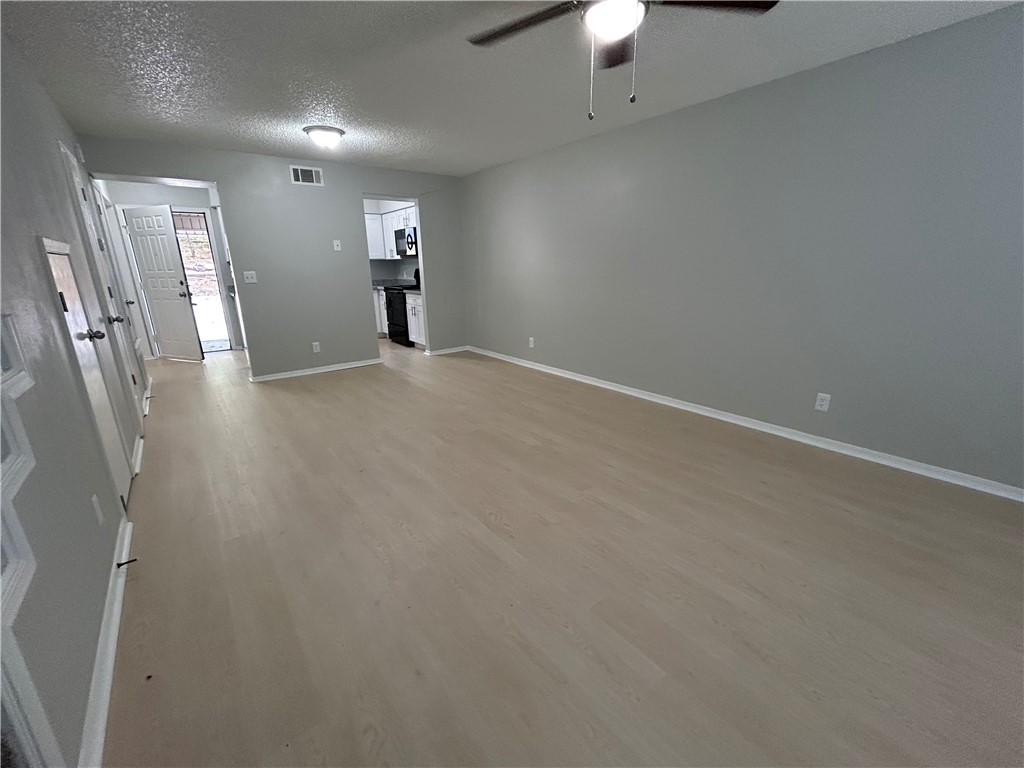 SEQUOYAH SOUTH PH I - Residential Lease