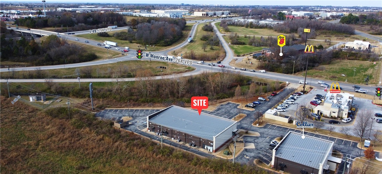 Vineyards, The Lowell - Commercial Lease