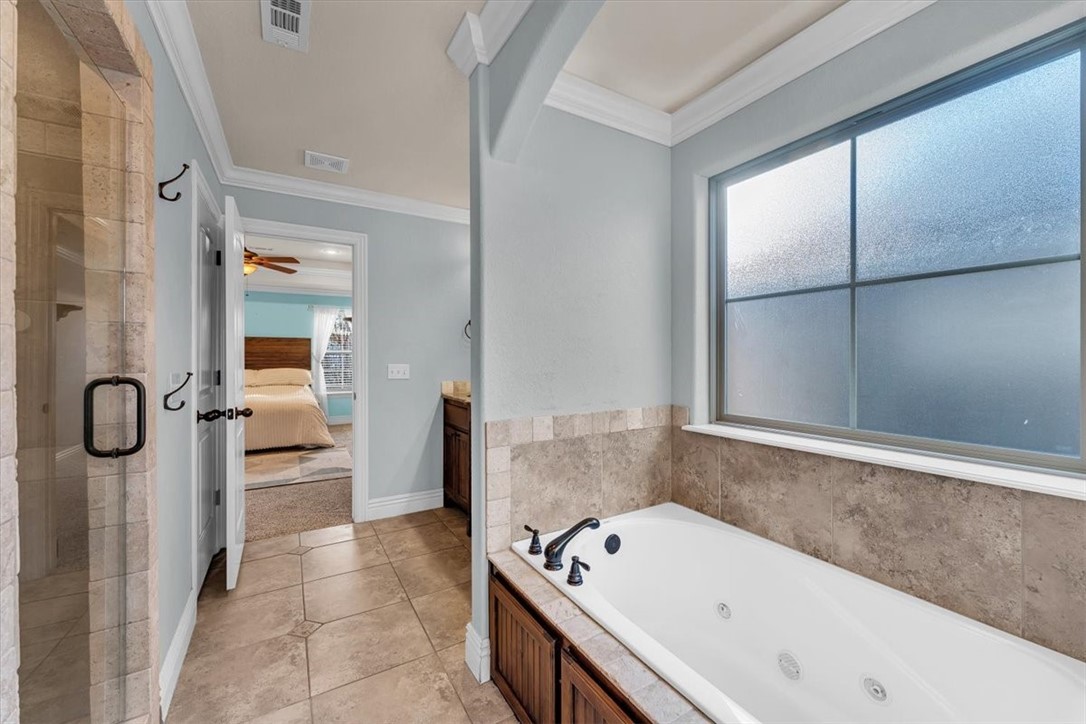 Edens Brooke Sub Ph Iv Bentonville - Residential