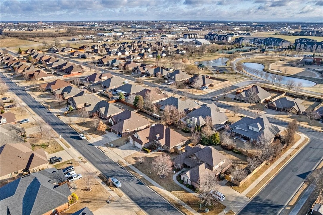 Edens Brooke Sub Ph Iv Bentonville - Residential