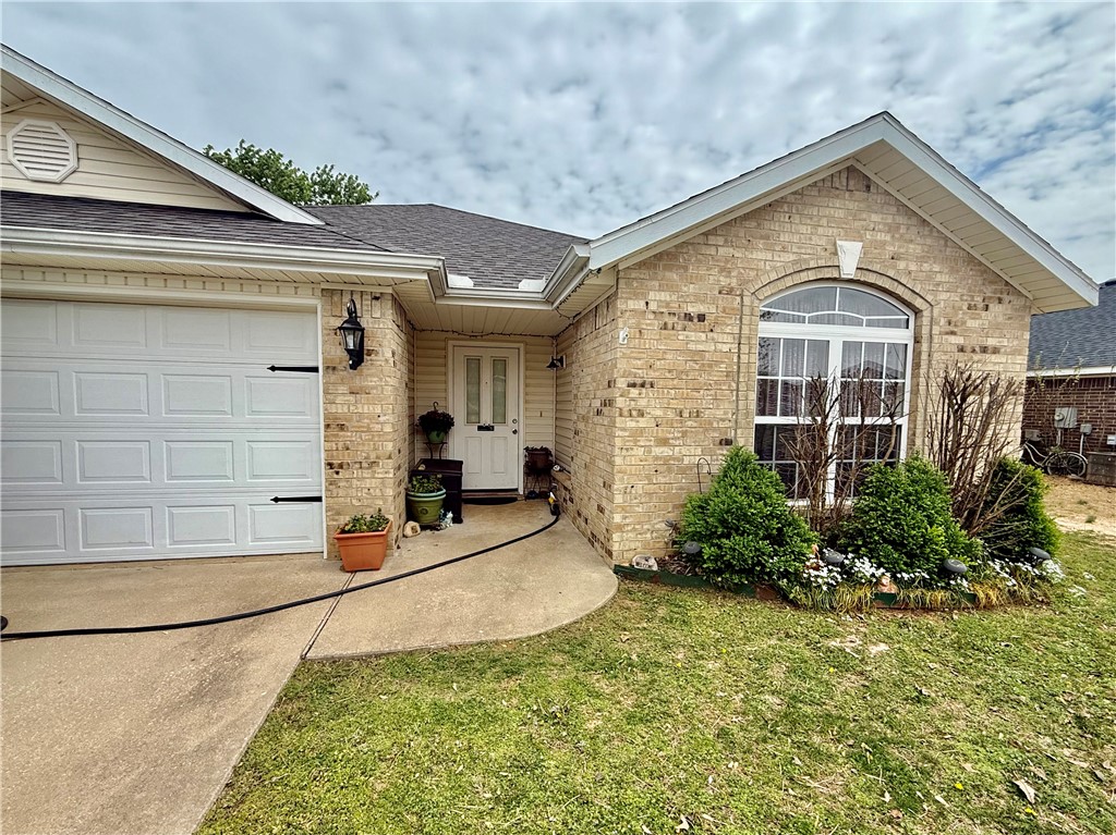 3 bedroom 2 bath home in Centerton with a wonderful backyard Oasis to include a pool, a deck and pergola covered patio for your private enjoyment or entertaining. This home has a split floor plan. Primary bathroom has 2 walk in closets and a good sized walk in shower and double vanities. Refrigerator to convey as well as washer and dryer. Laundry room off kitchen. 12 x 8 Best Way Power Steel above ground pool. New hot water heater 2023, Roof installed 2016. Heater replaced 2022