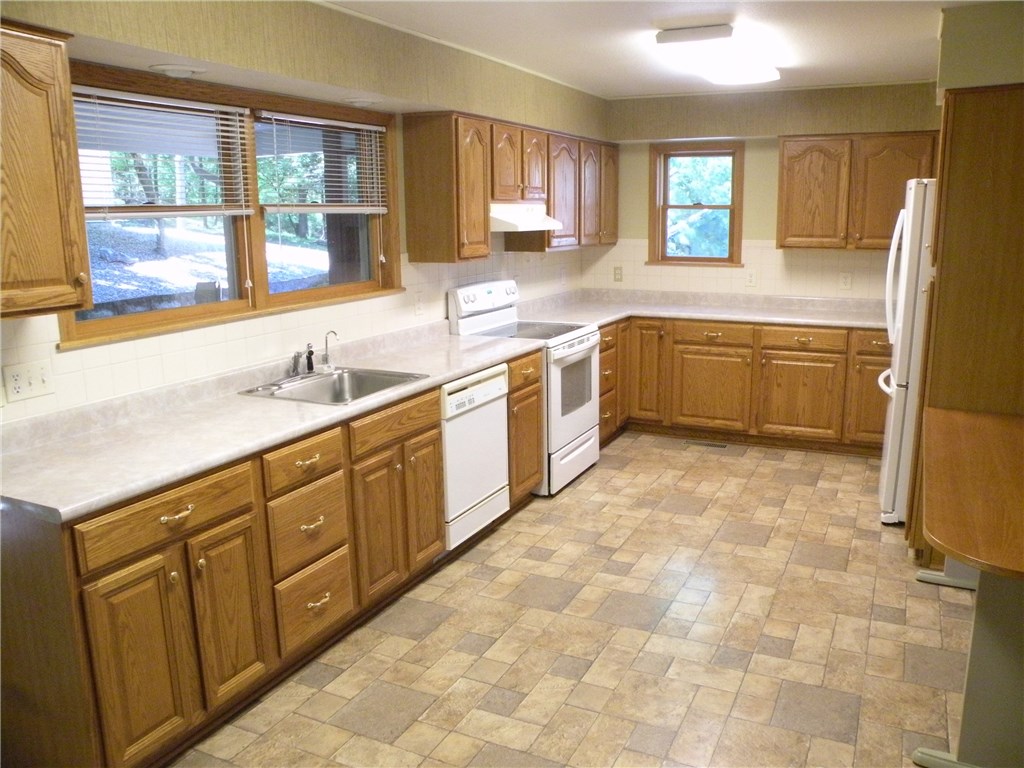 Unit 114 Holiday Island - Residential