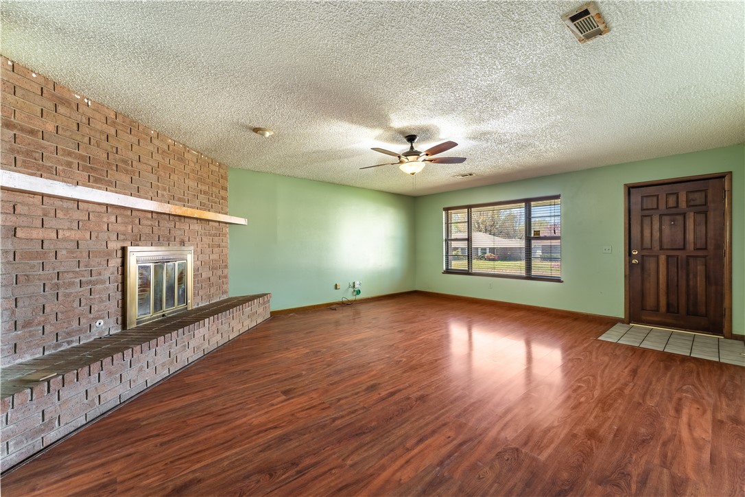 Bland Valley Estates-Bentonville - Residential Lease