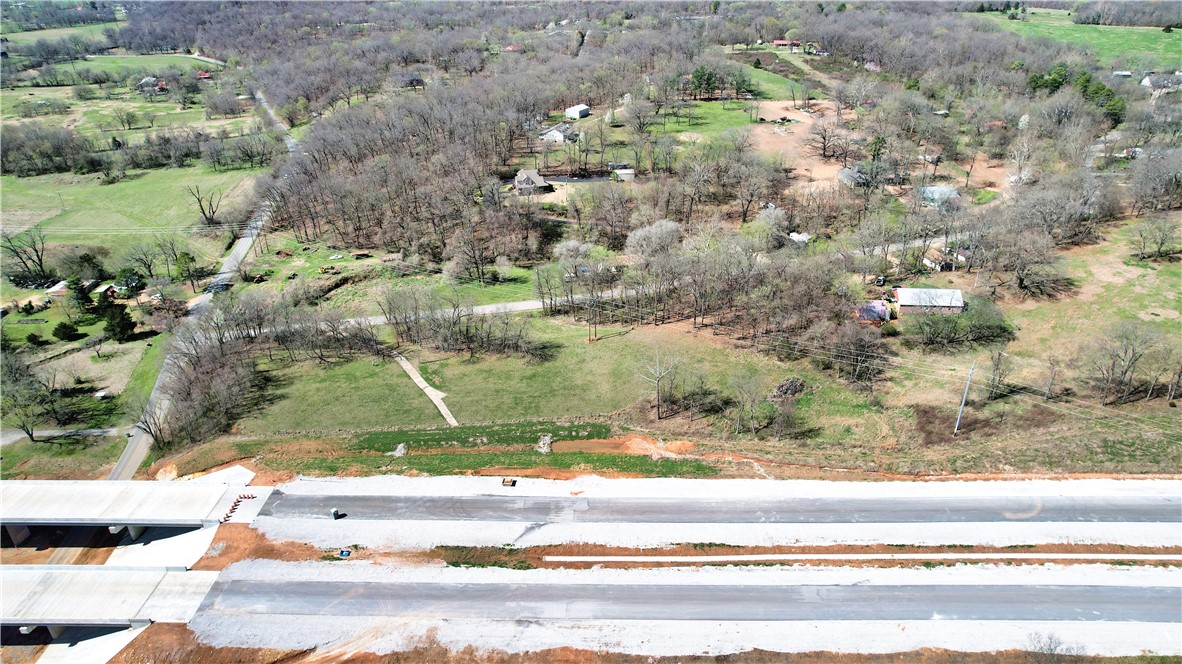 Elm Spgs Outlots - Land