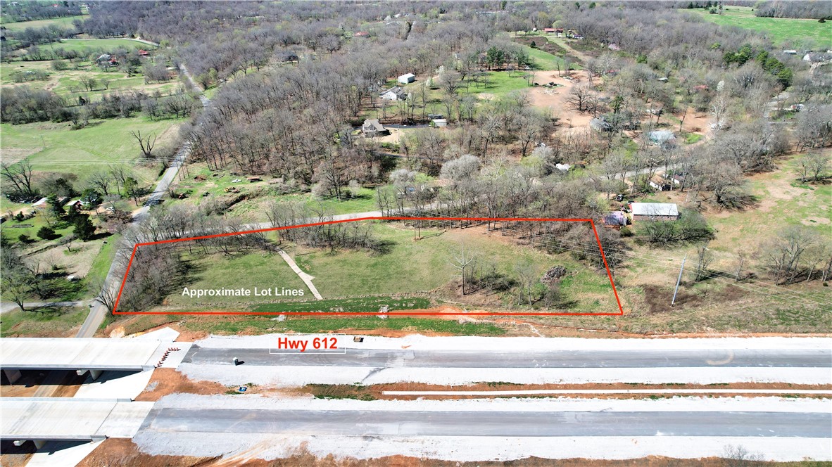 Elm Spgs Outlots - Land