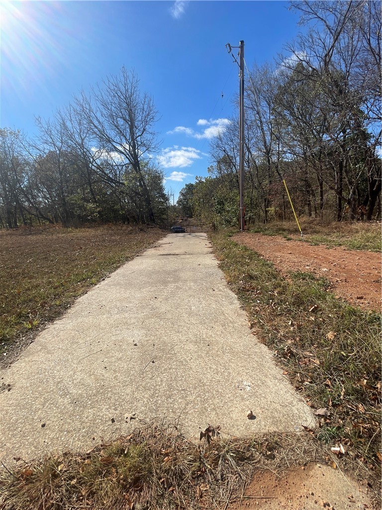 Elm Spgs Outlots - Land