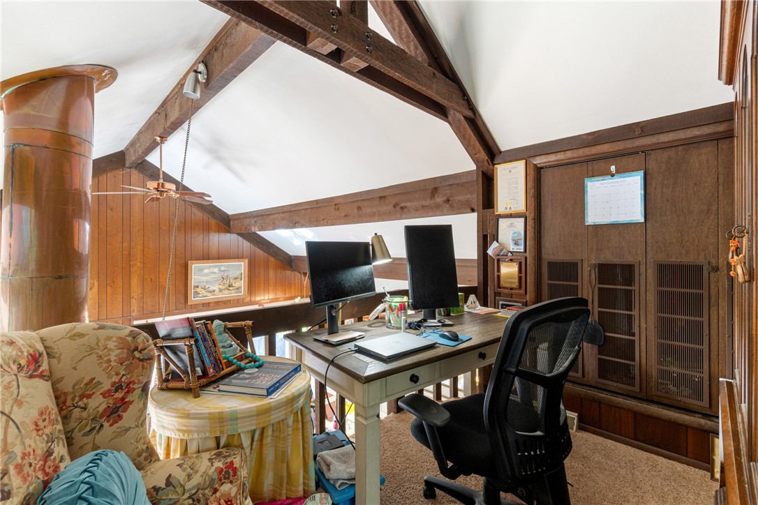 Unit 5 Holiday Island - Residential