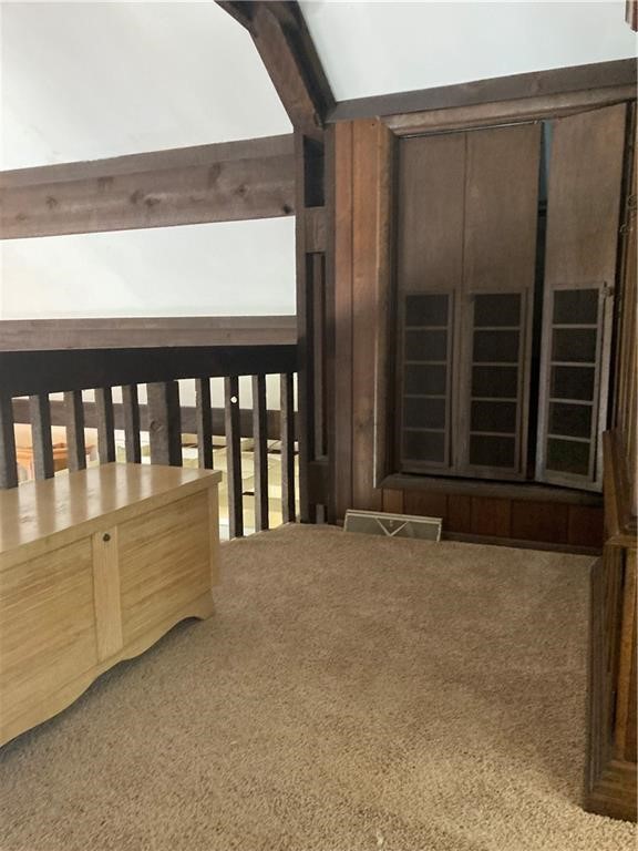 Unit 5 Holiday Island - Residential