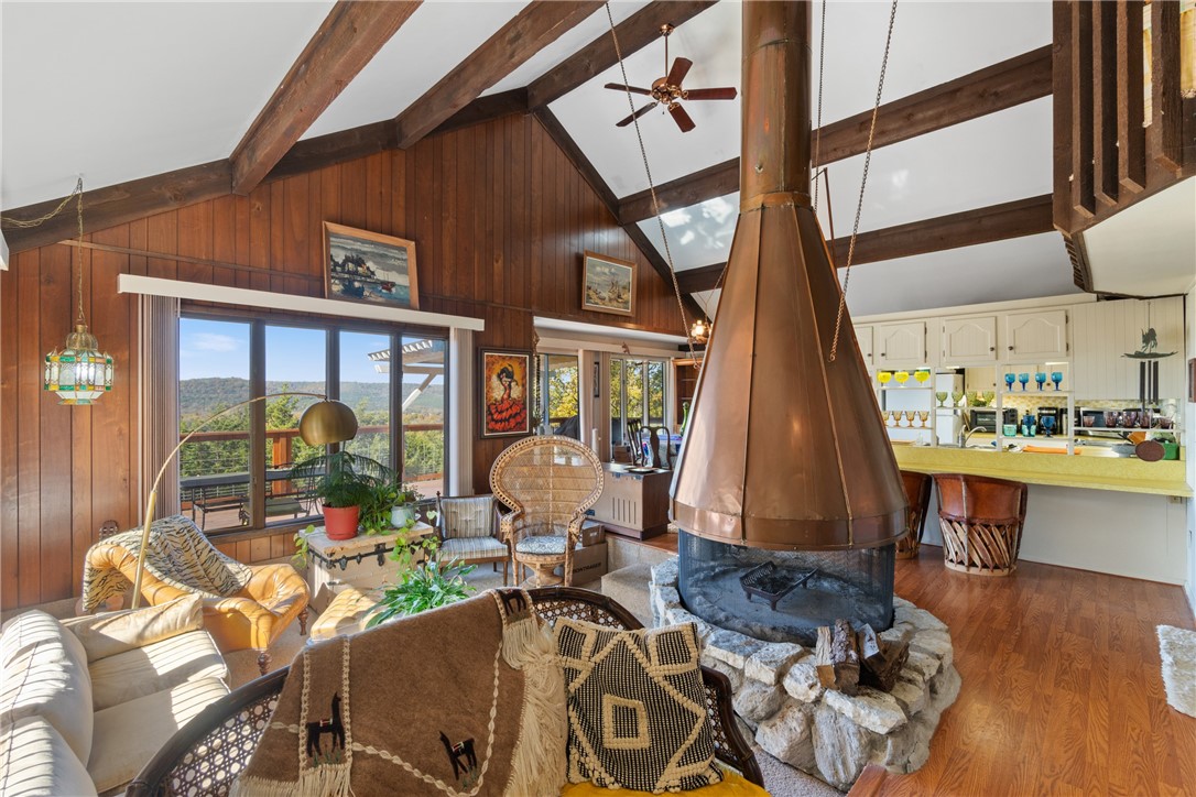 Unit 5 Holiday Island - Residential