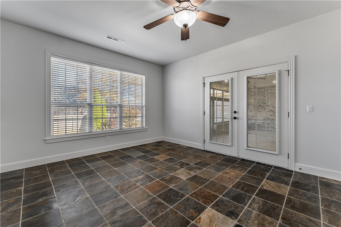 Highland Knolls - Residential