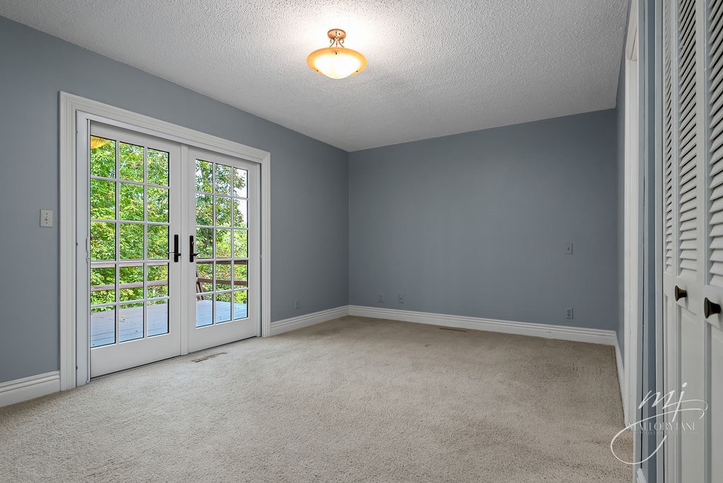 Mundell Heights - Residential