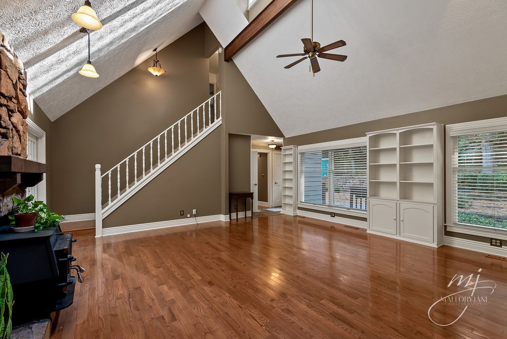 Mundell Heights - Residential