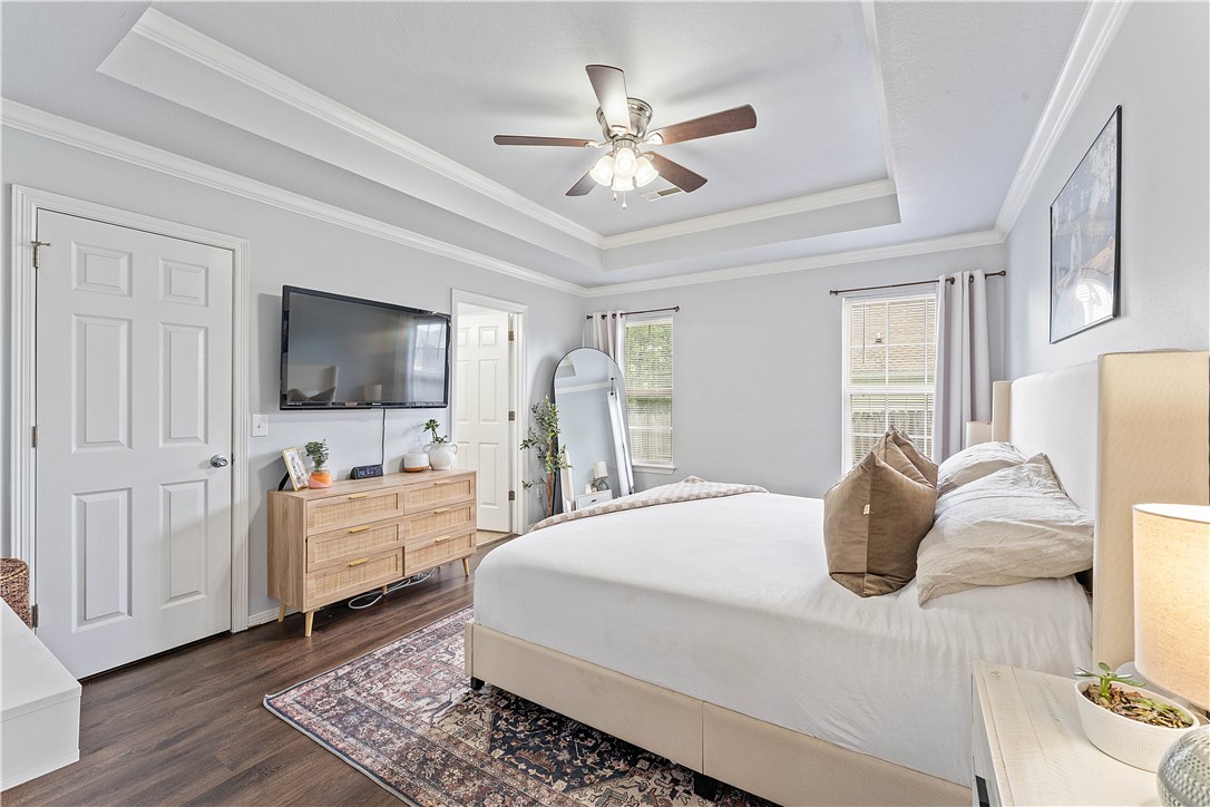 Standing Oaks - Residential