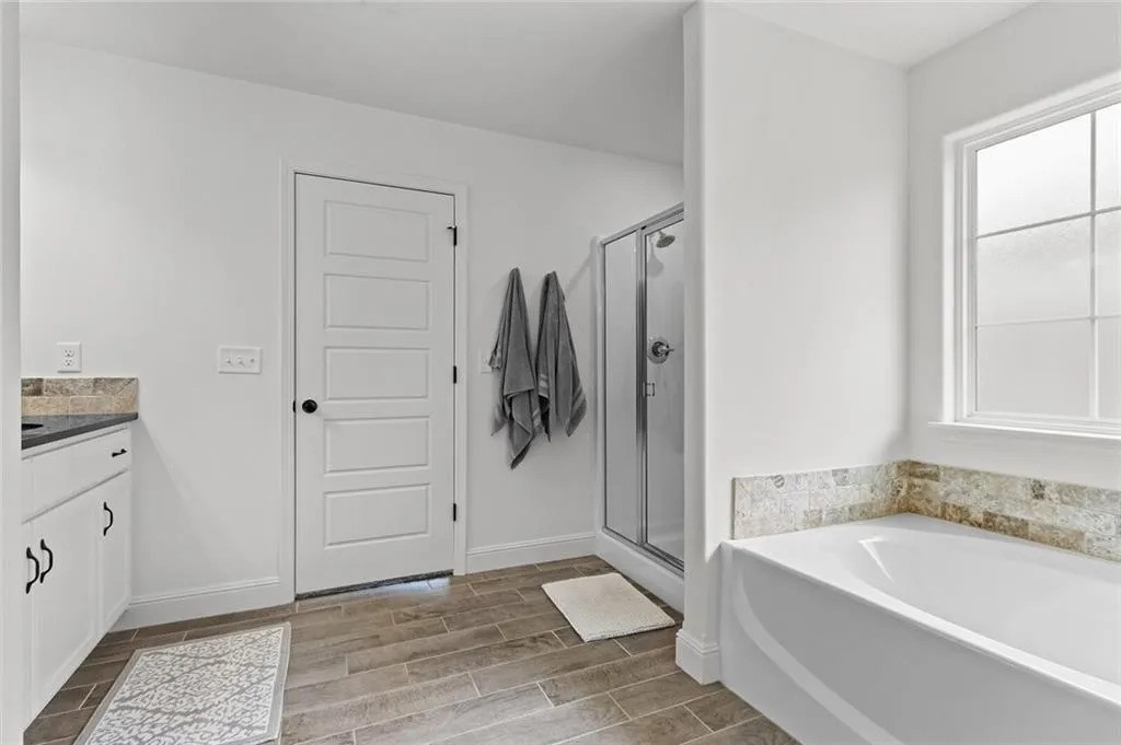Woodward Hills Sub Ph 5 Highfill - Residential Lease