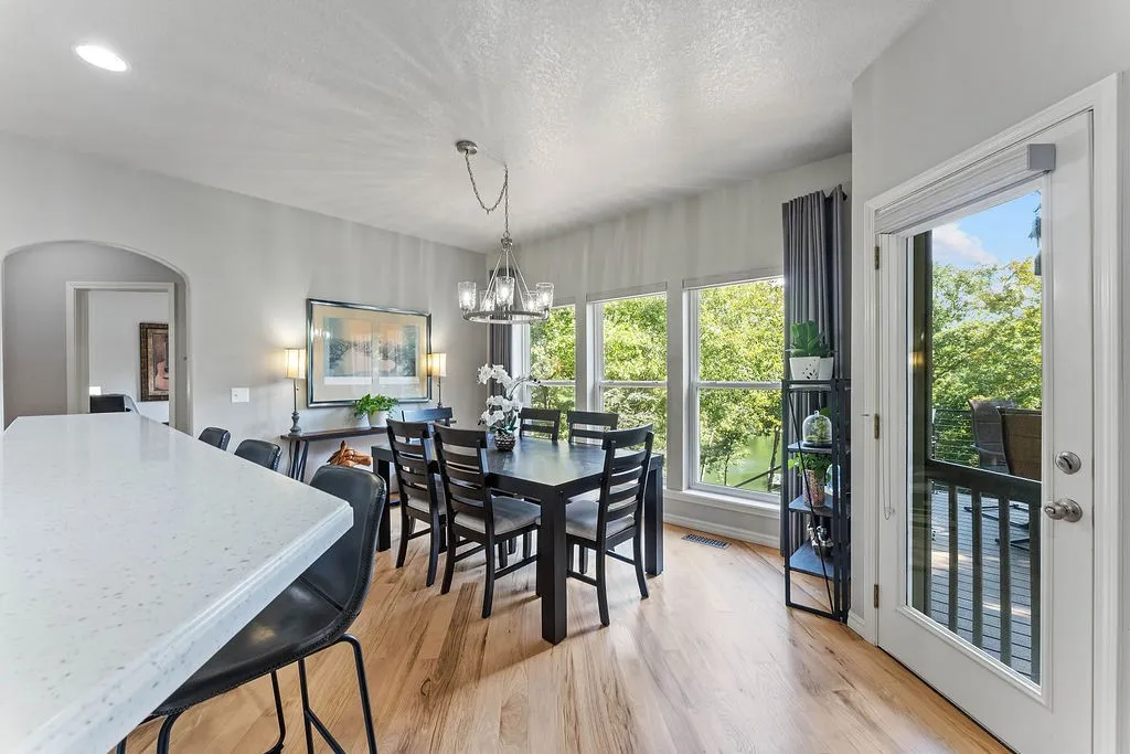 Bella Vista, Arkansas 72714, United States, 3 Bedrooms Bedrooms, ,2 BathroomsBathrooms,Residential,Pending,217063