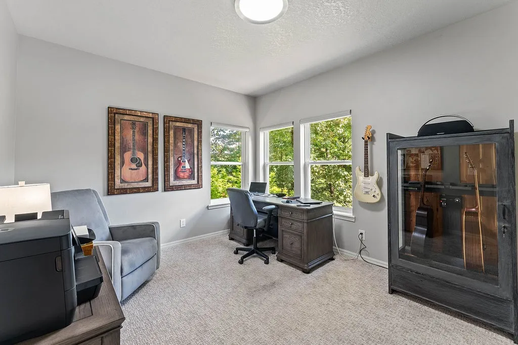 Bella Vista, Arkansas 72714, United States, 3 Bedrooms Bedrooms, ,2 BathroomsBathrooms,Residential,Pending,217063