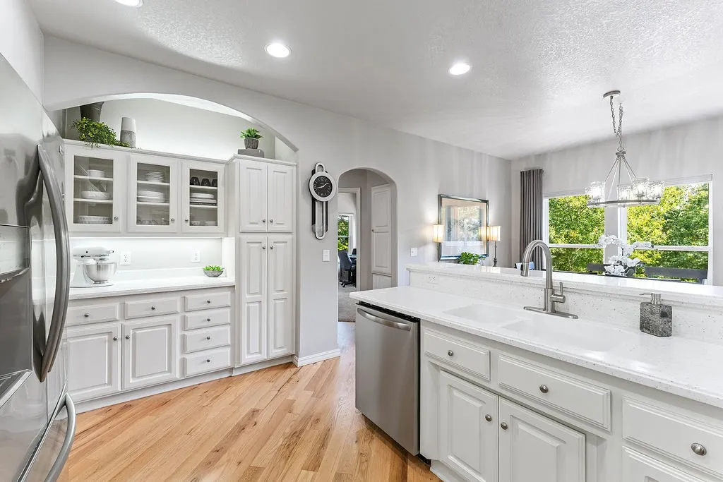 Bella Vista, Arkansas 72714, United States, 3 Bedrooms Bedrooms, ,2 BathroomsBathrooms,Residential,Pending,217063