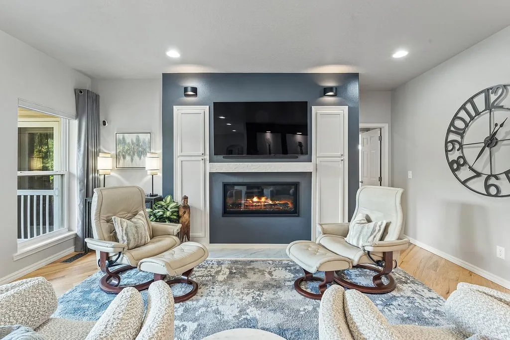 Bella Vista, Arkansas 72714, United States, 3 Bedrooms Bedrooms, ,2 BathroomsBathrooms,Residential,Pending,217063