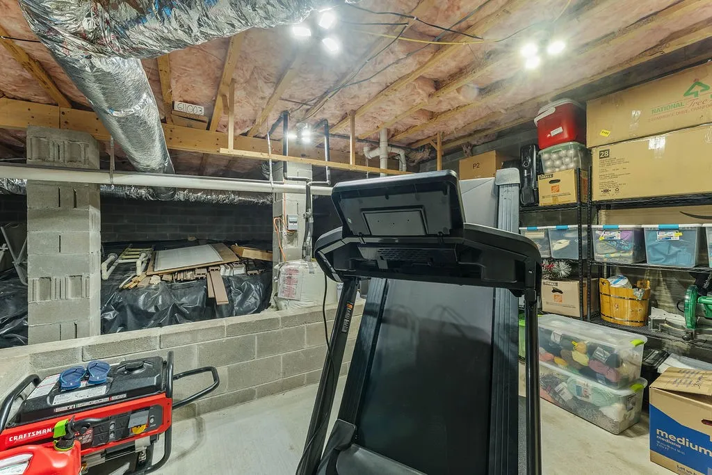 Bella Vista, Arkansas 72714, United States, 3 Bedrooms Bedrooms, ,2 BathroomsBathrooms,Residential,Pending,217063