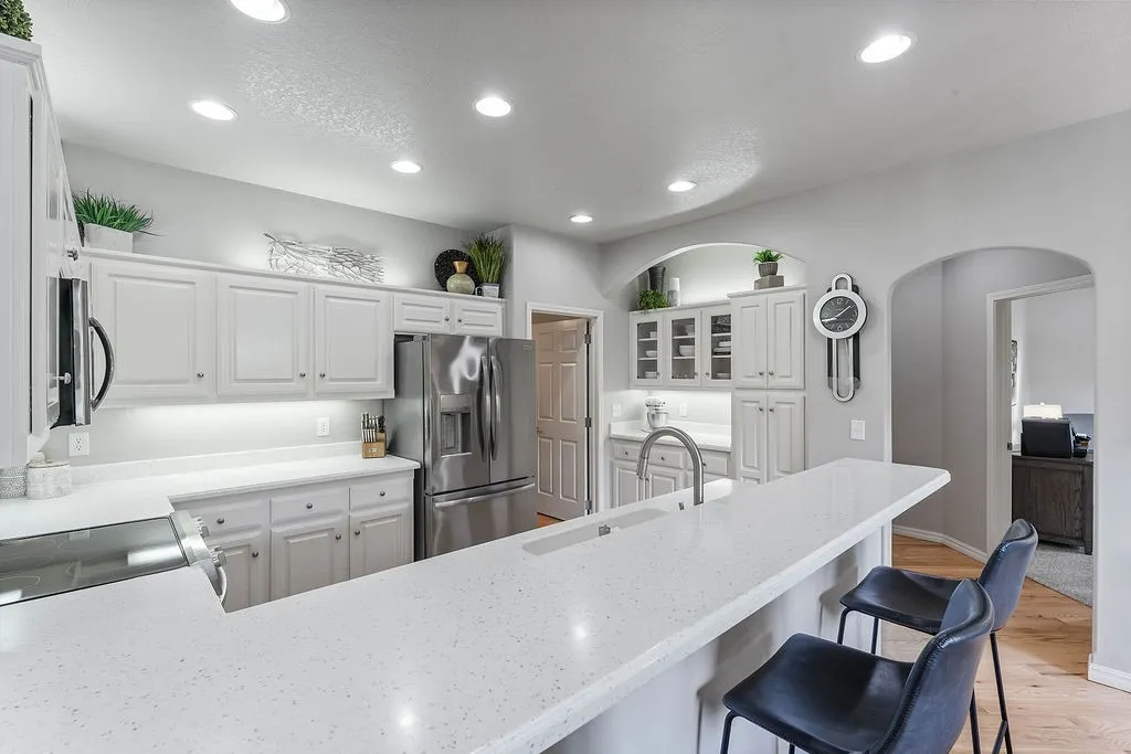 Bella Vista, Arkansas 72714, United States, 3 Bedrooms Bedrooms, ,2 BathroomsBathrooms,Residential,Pending,217063