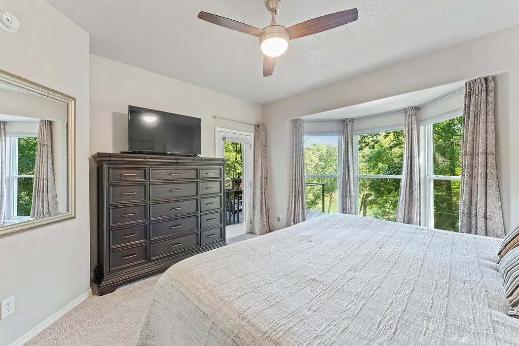 Bella Vista, Arkansas 72714, United States, 3 Bedrooms Bedrooms, ,2 BathroomsBathrooms,Residential,Pending,217063