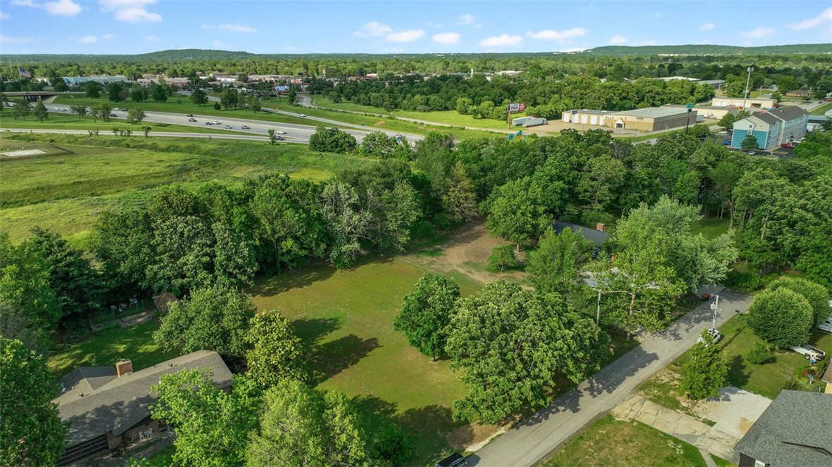Springdale Outlots - Land