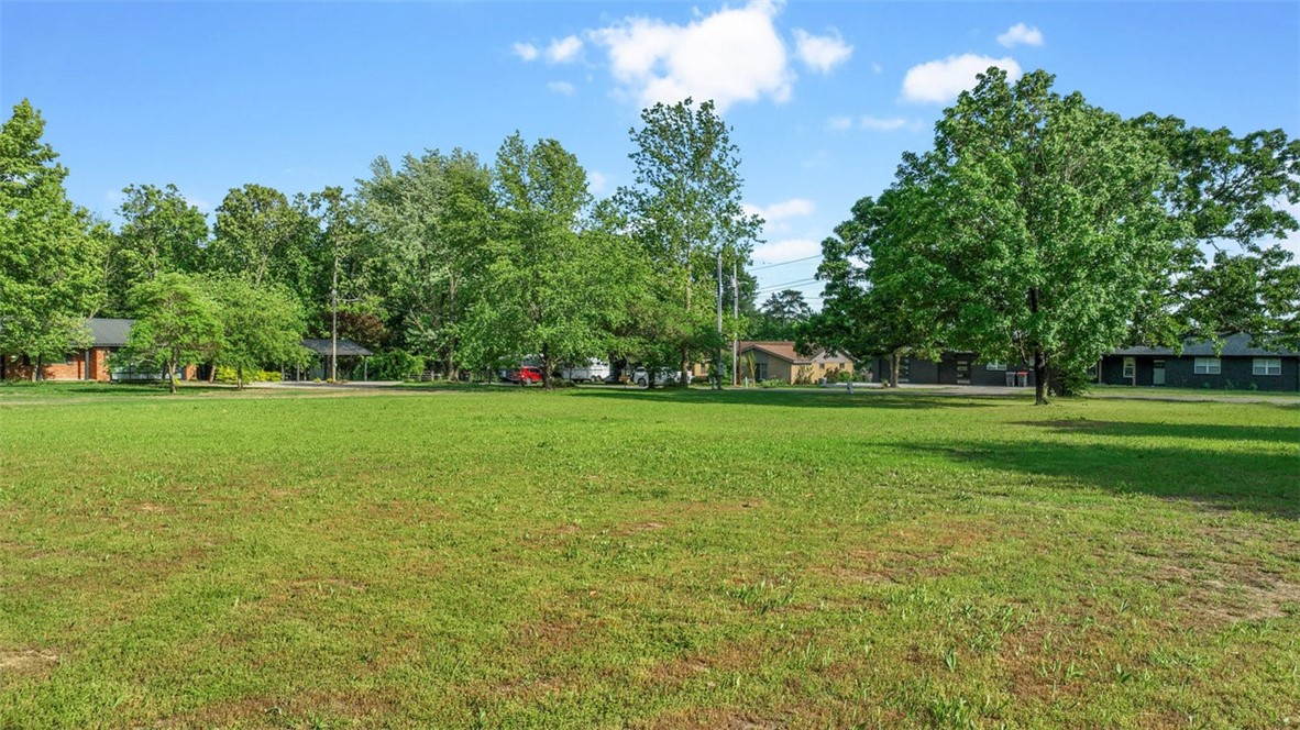 Springdale Outlots - Land
