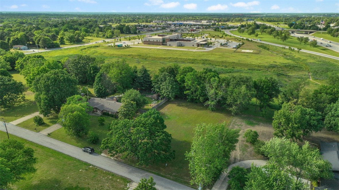 Springdale Outlots - Land