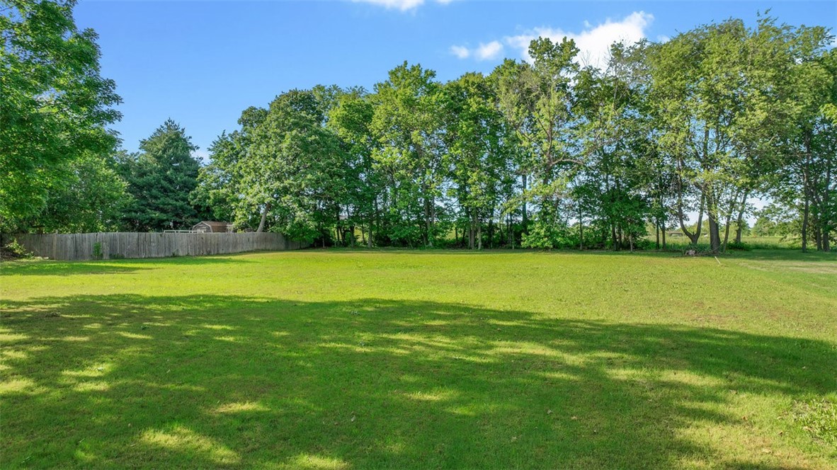 Springdale Outlots - Land
