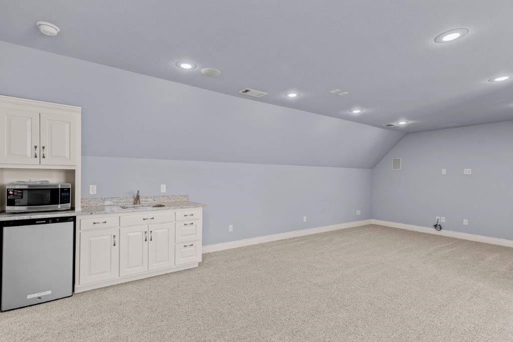 Woods Creek - Residential