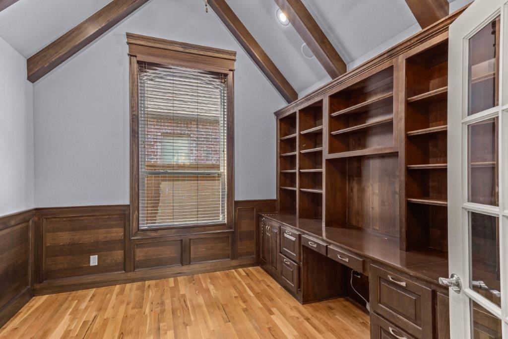 Woods Creek - Residential