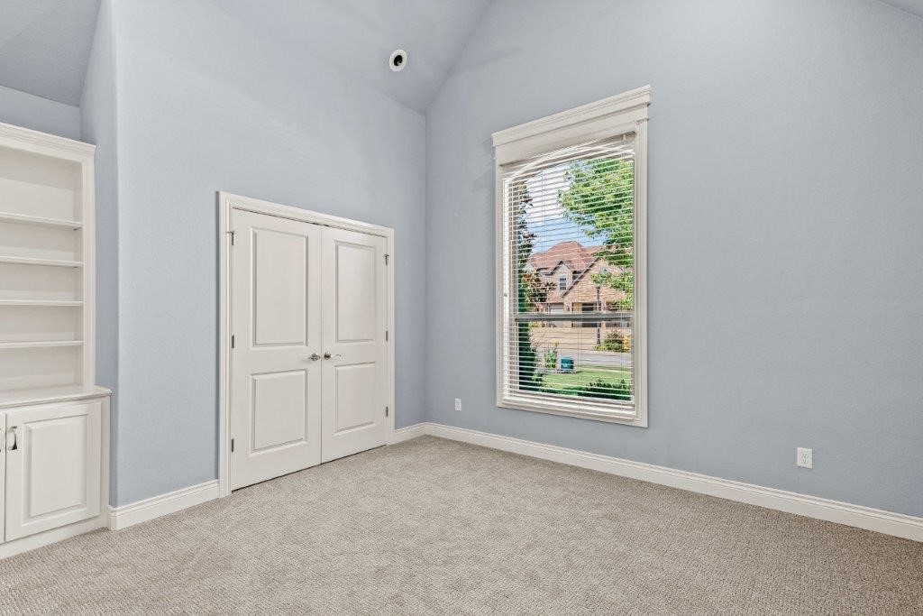 Woods Creek - Residential