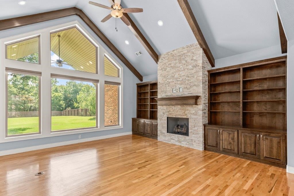 Woods Creek - Residential