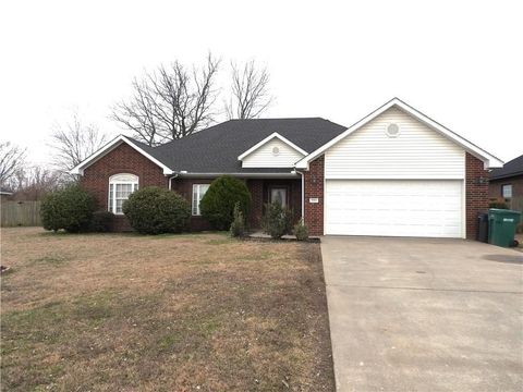 Photo of 2204 Sunset Street, Rogers, AR 72756 (MLS # 1339175)