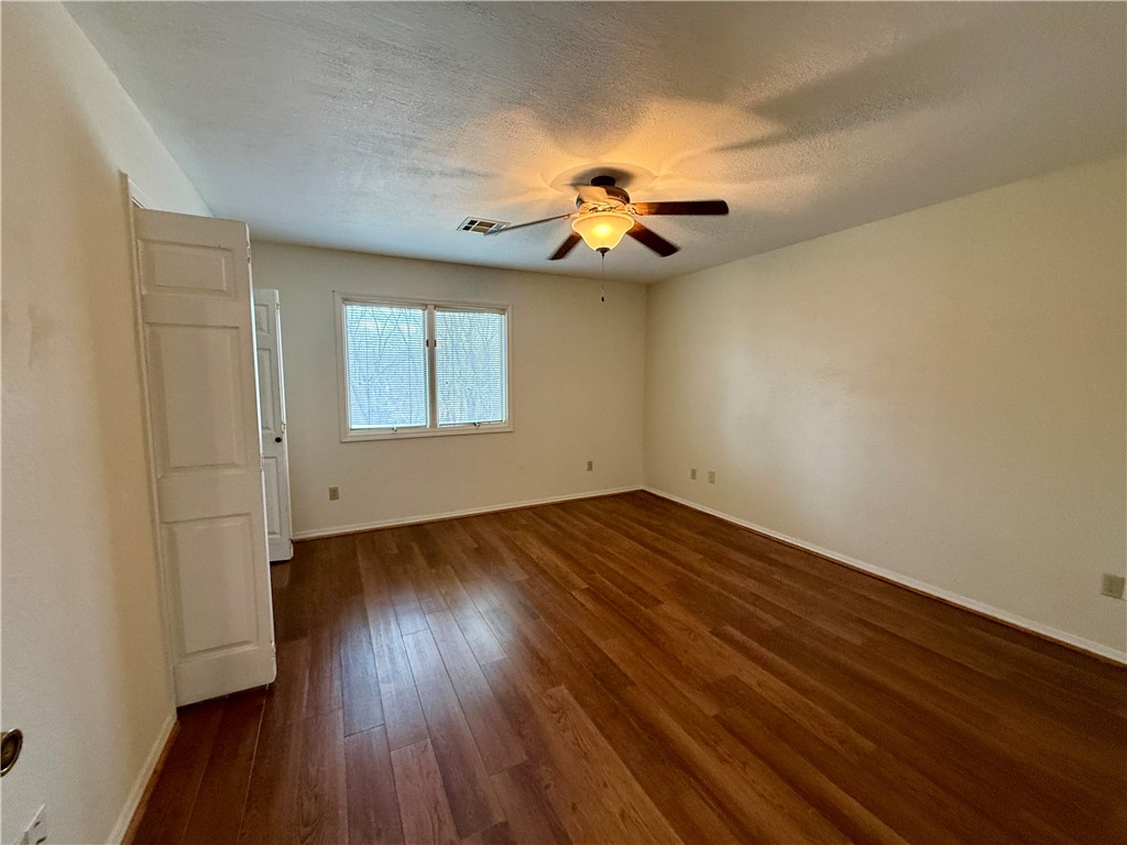 Dunedin Sub Bvv - Residential Lease