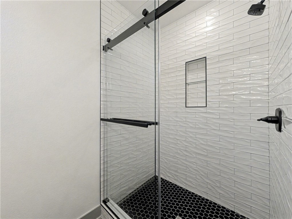 Spring Creek Farms Ph I Springdale - Residential Lease