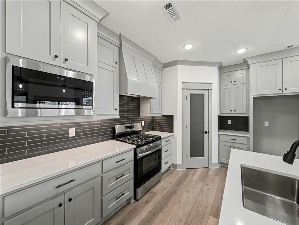 Spring Creek Farms Ph I Springdale - Residential Lease