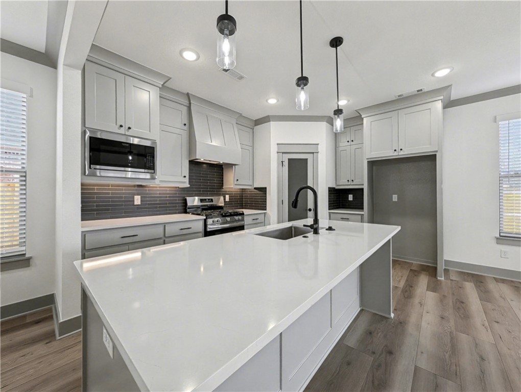 Spring Creek Farms Ph I Springdale - Residential Lease