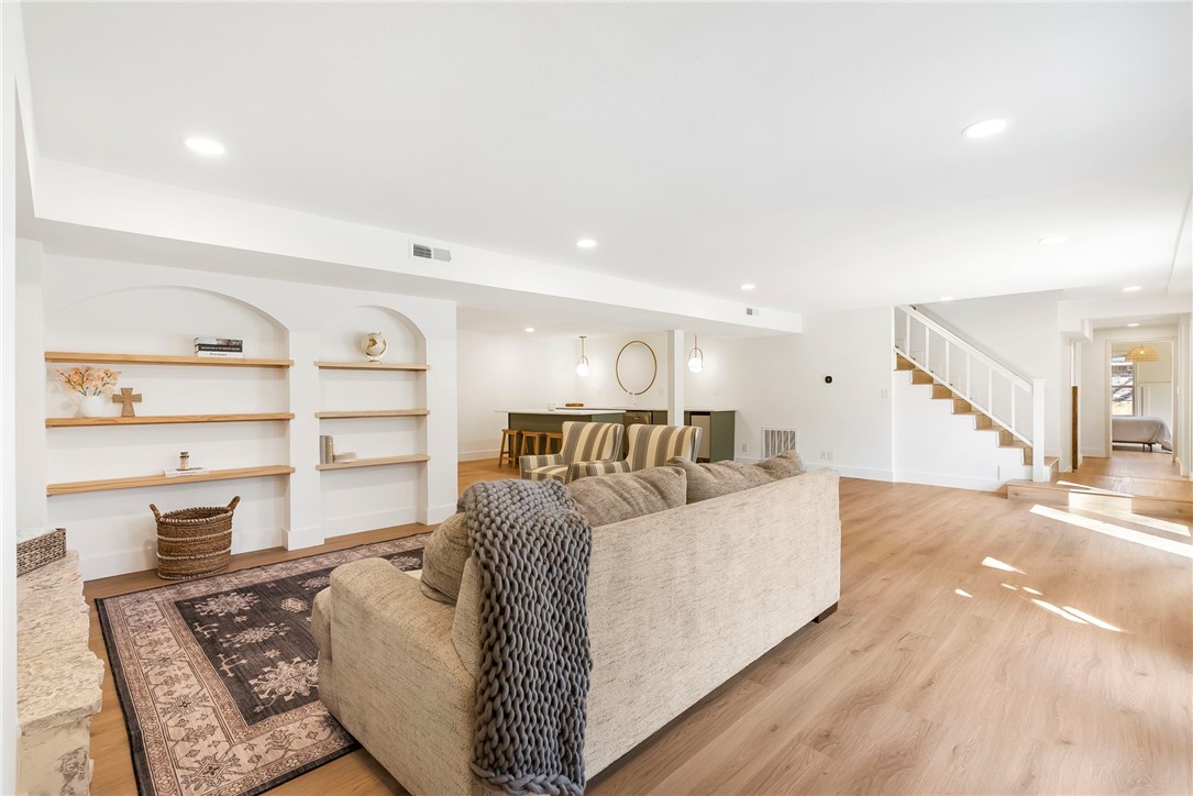 Summit Heights - Residential