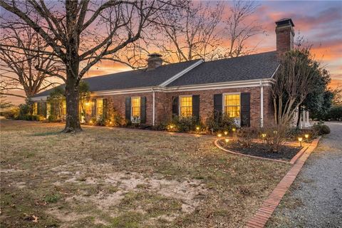 Photo of 2201 N 58th Street, Fort Smith, AR 72904 (MLS # 1331243)