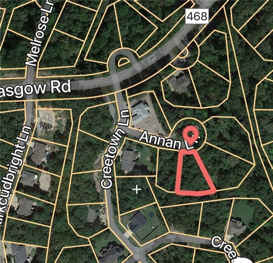 Located on a small cul de sac with no other homes, just minutes to Branchwood Clubhouse and just between Scottsdale and Highlands golf courses. This lot is mostly flat. Perc and survey available