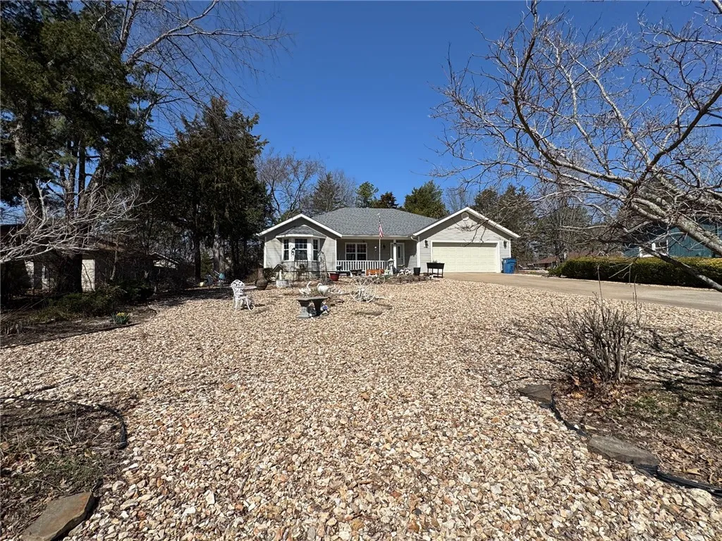 Bella Vista, Arkansas 72714, United States, 3 Bedrooms Bedrooms, ,2 BathroomsBathrooms,Residential,Pending,88273